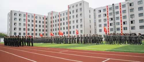 大连国防装备制造有限公司（大连国防技工学院）